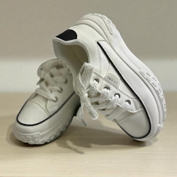 New White Women's Comfortable Sneakers SoftStep Size: 7.5 - Picture 3 of 8